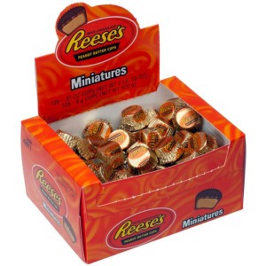 REESE'S MINIATURES CHANGEMAKER 1/105